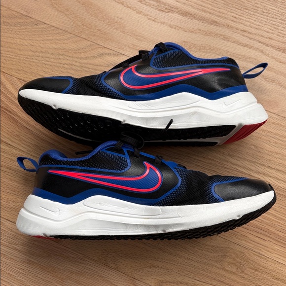 Nike Boys Cosmic Runner | 6 - Picture 5 of 6